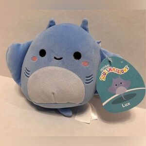NWT Squishmallows “Lux” the Manta Ray 6” plush